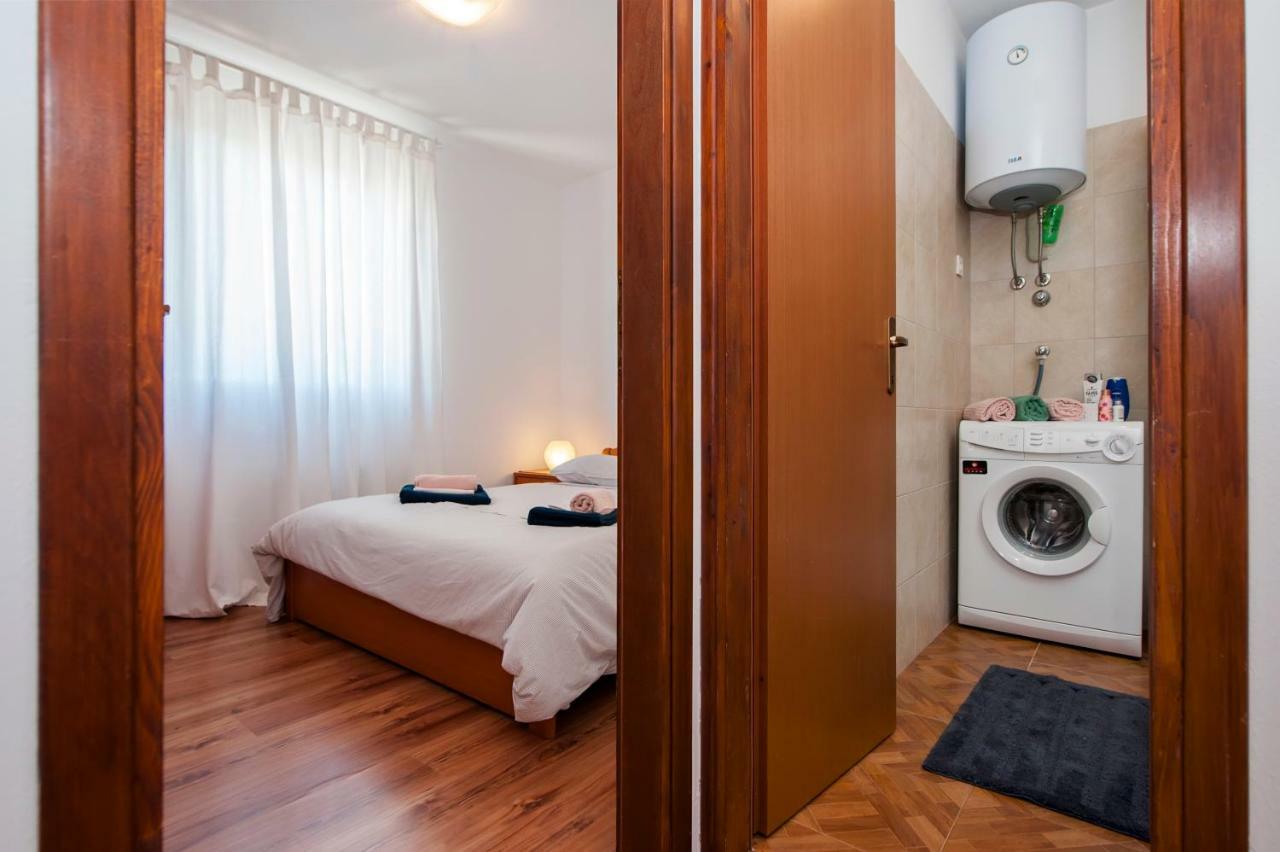 Apartment Thalassa Ρόβινι Εξωτερικό φωτογραφία